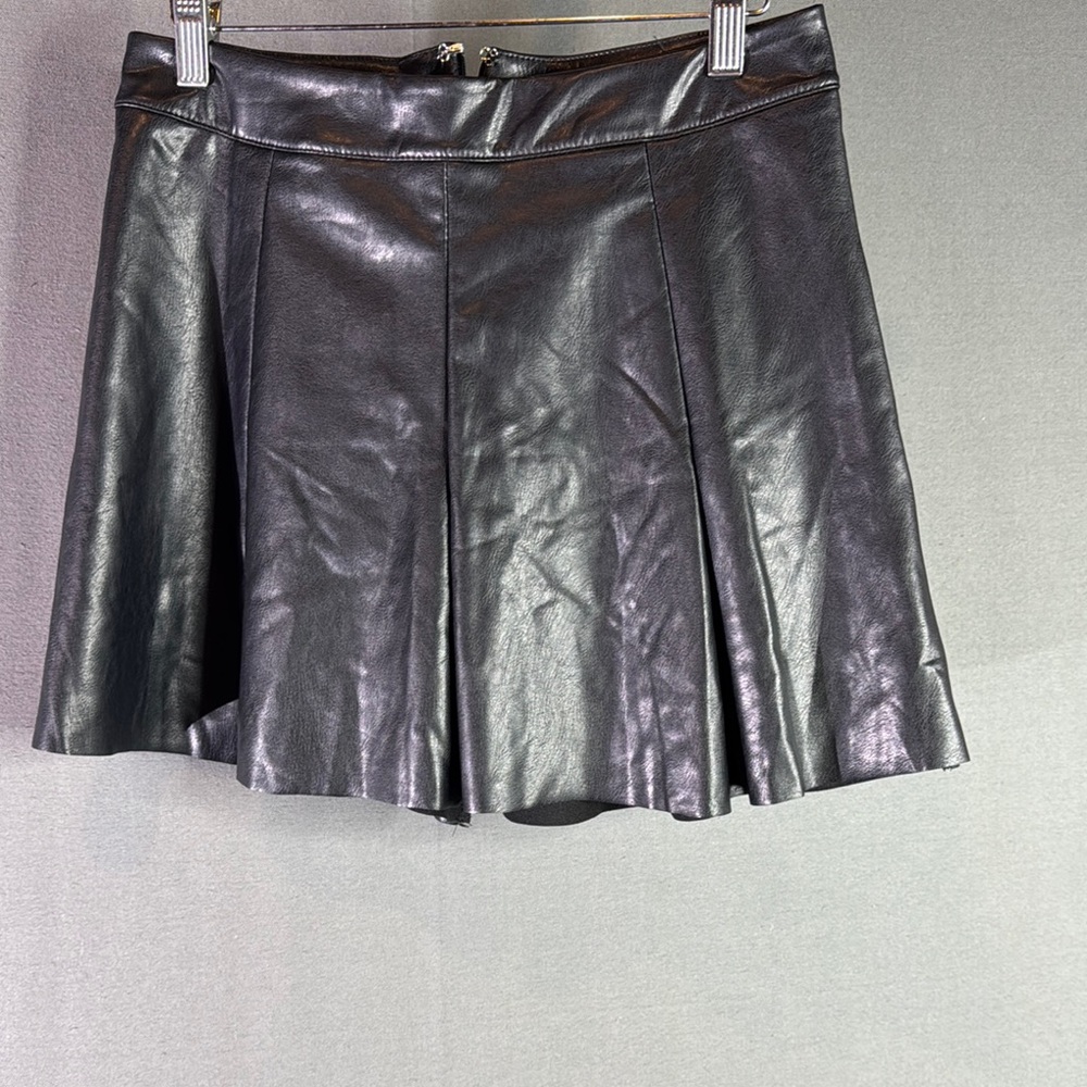 Rewash‎ Black Skater Mini Skirt with Pleats size small
